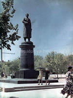 Памятник Н.Токареву. 1959 г.
