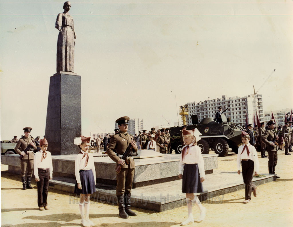 Открытие обновлённого мемориала. 1985 год